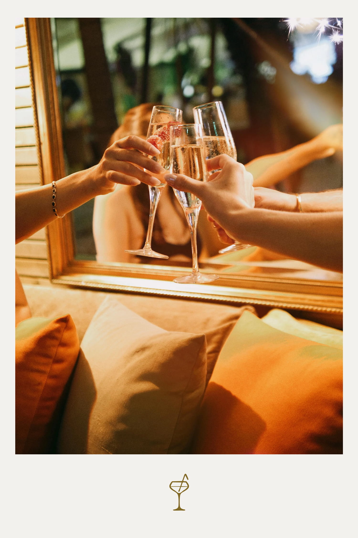 Bar lounge à Mougins au restaurant marocain La Menthe Douce, ambiance cosy et orientale